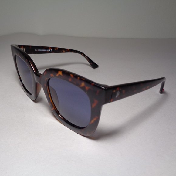 Victoria\'s Secret PK0024 Havana New Women\'s Sunglasses main image 10